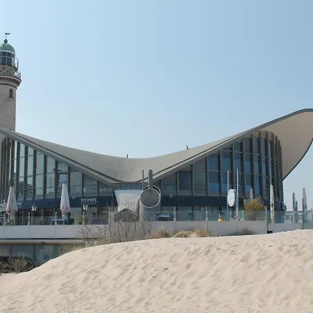 Villa Appealing In Near Seabeach Ostseebad Kühlungsborn