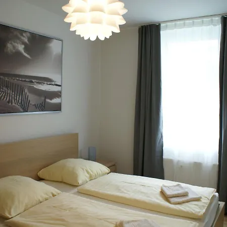 Villa Appealing In Near Seabeach